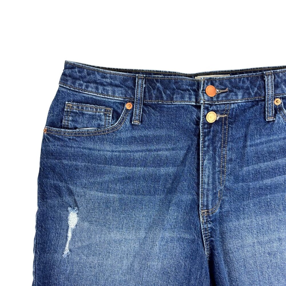 Universal Thread Vintage Midi Shorts Womens Size 12/31R Blue Denim Mid-Rise Dist - Picture 3 of 11